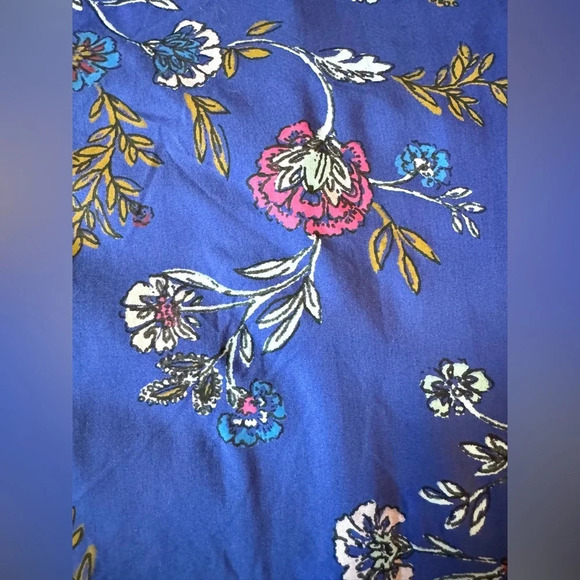 NWOT - Old Navy Halter Shift Dress in Blue Floral - Picture 6 of 6